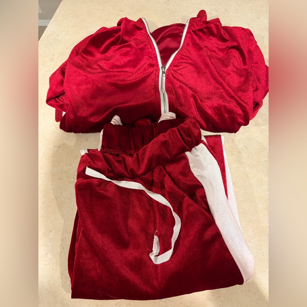 Sweatsuit